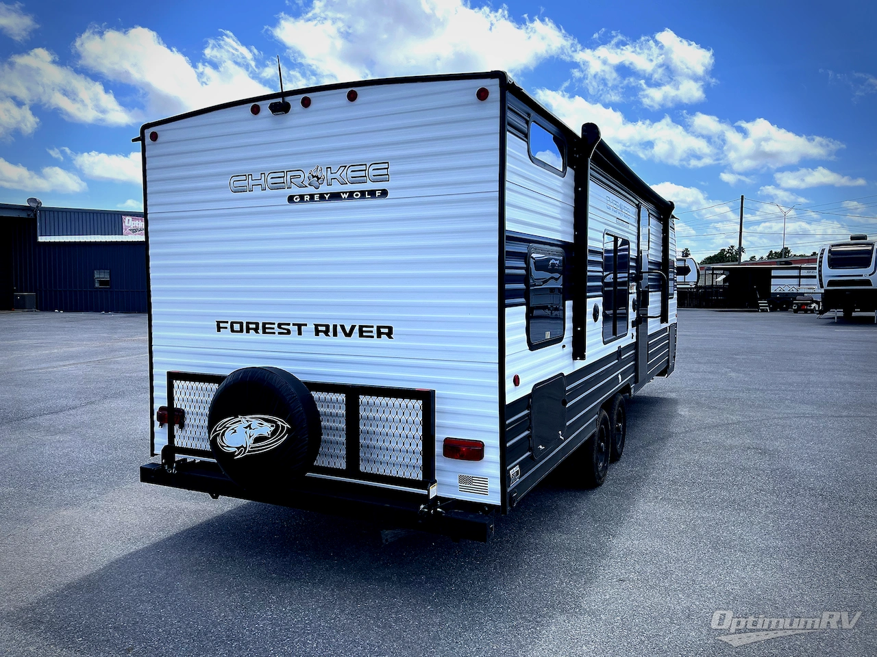2026 Forest River Cherokee Wolf Den 26DJSE Photo 3