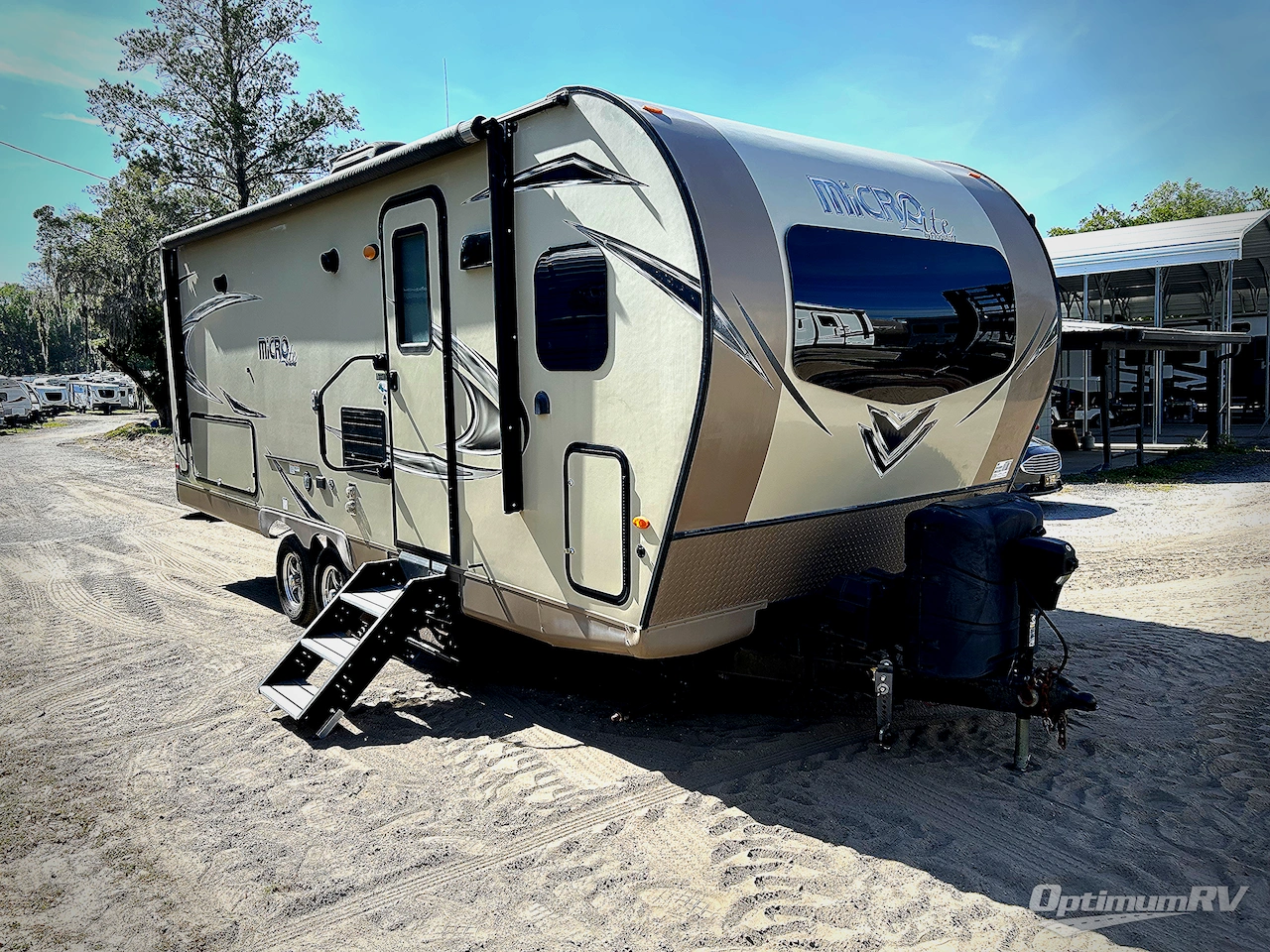 2018 Forest River Flagstaff Micro Lite 25FKS Photo 1