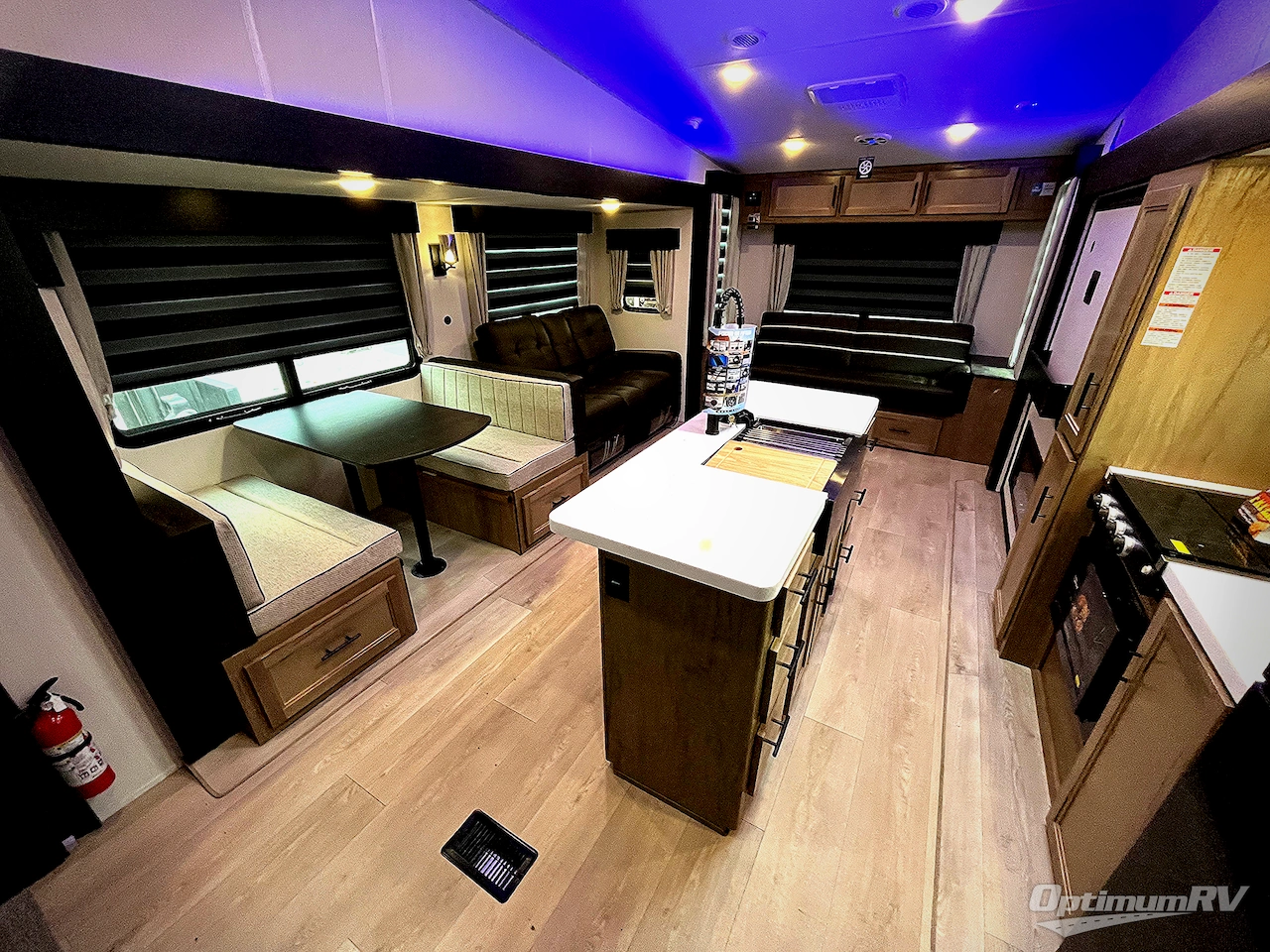 2025 Forest River Cherokee Black Label 295SBBL Photo 6