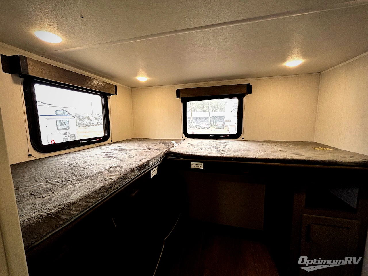 2026 Forest River Cherokee Alpha Wolf 29TB Photo 11