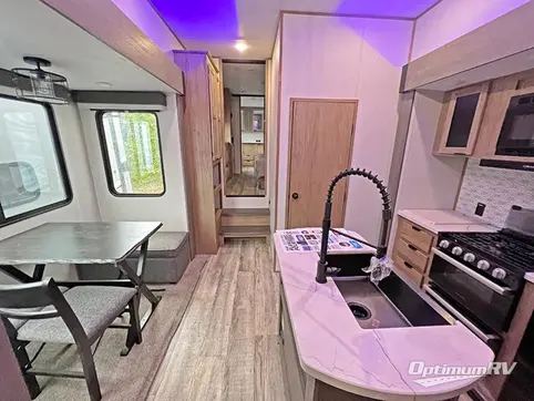 2024 Forest River Cherokee Arctic Wolf Suite 3910 RV Photo 2