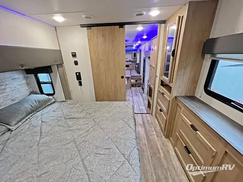 2024 Forest River Cherokee Arctic Wolf Suite 3910 RV Floorplan Photo