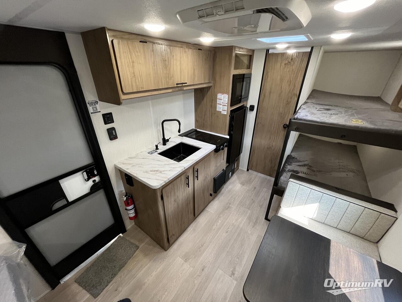 2025 Forest River Cherokee Wolf Pup 16LP Photo 5