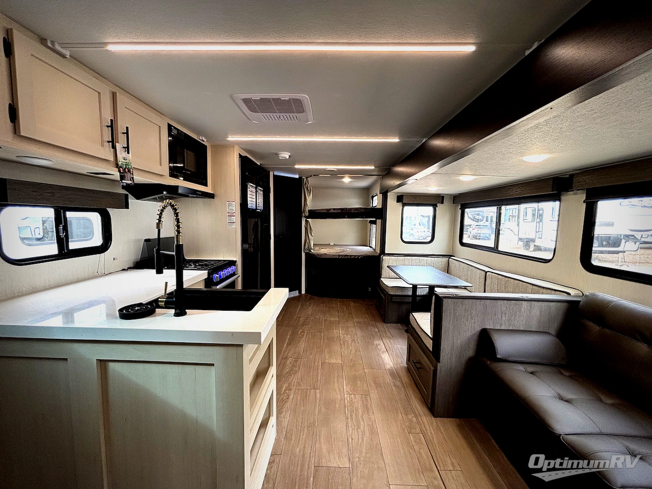 2026 Forest River Cherokee Alpha Wolf 26DBH Photo 4