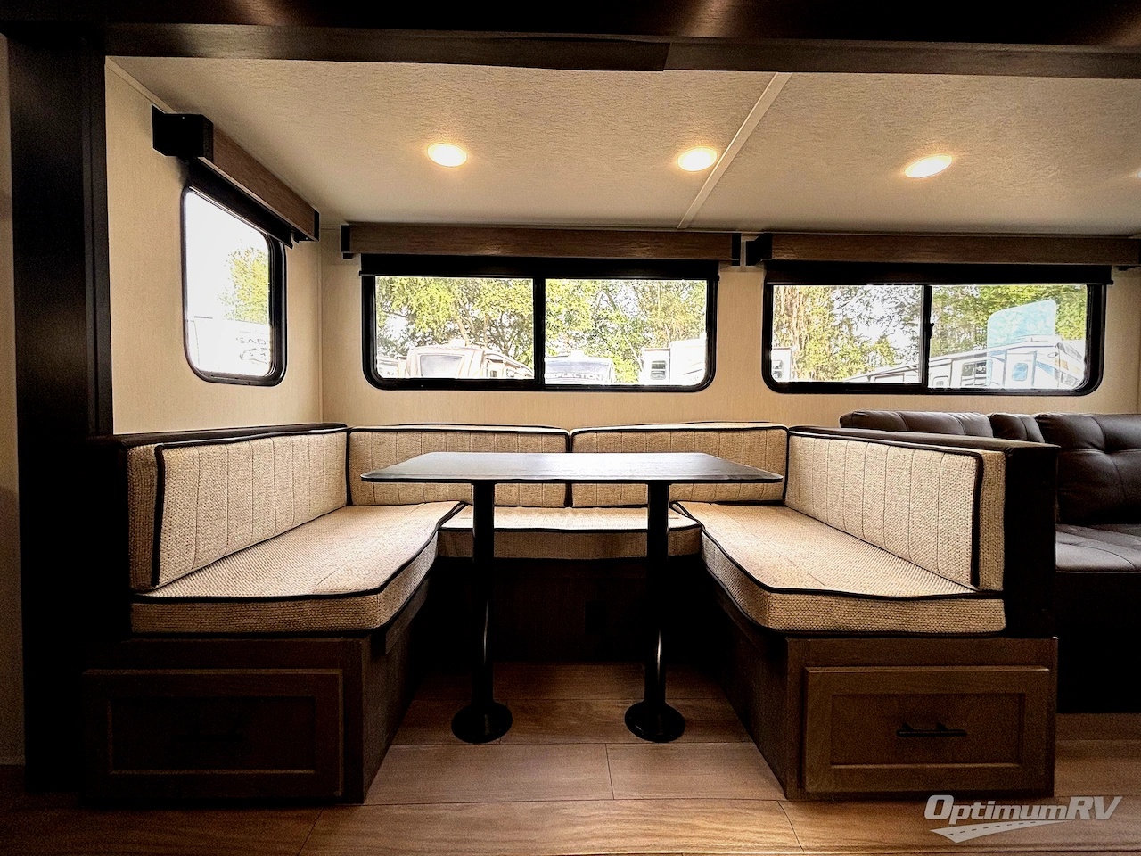 2026 Forest River Cherokee Alpha Wolf 26DBH Photo 8