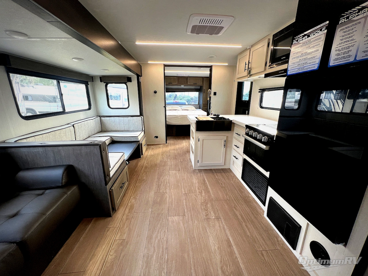 2026 Forest River Cherokee Alpha Wolf 29TB Photo 5