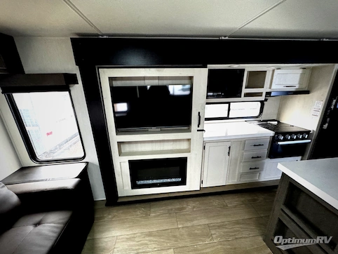 2026 Forest River Cherokee Alpha Wolf 26RL RV Photo 3