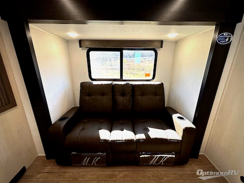 2026 Forest River Cherokee Alpha Wolf 21RB RV Photo 4