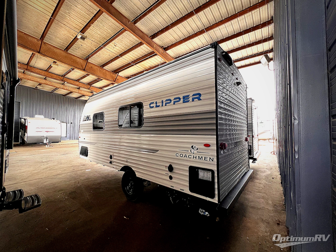 2025 Coachmen Clipper Cadet 17CFQ Photo 3
