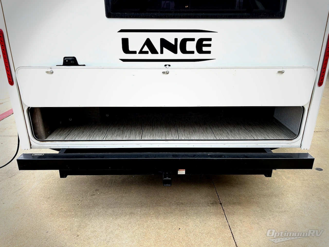 2023 Lance Lance Travel Trailers 2075 Photo 11