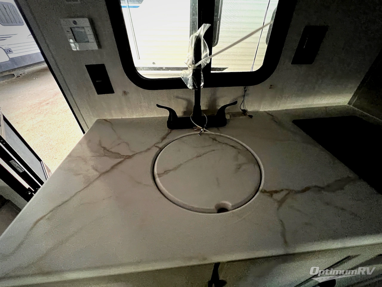 2025 Coachmen Clipper 4K Series 18BH Photo 17