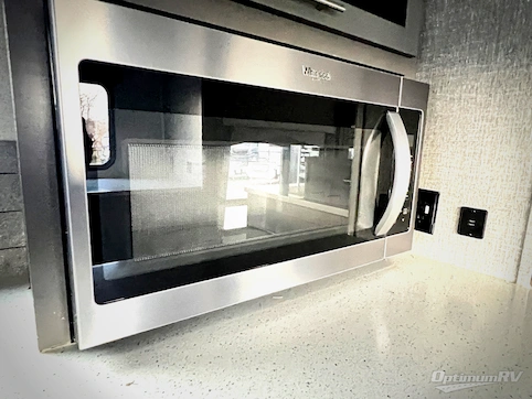 2021 CrossRoads Volante 3880MK RV Photo 3