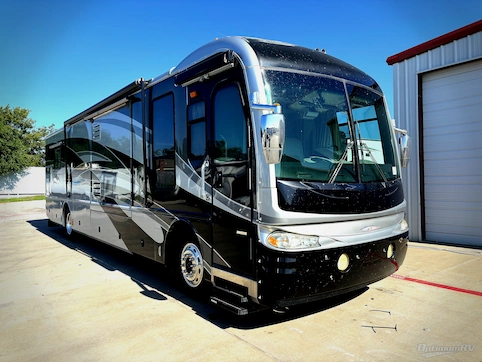 Used 2022 Keystone Avalanche 295RK Featured Photo