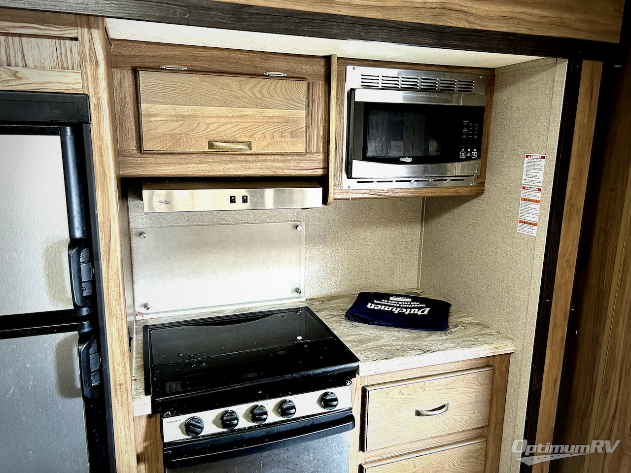 2019 Dutchmen Atlas 3302RL Photo 12