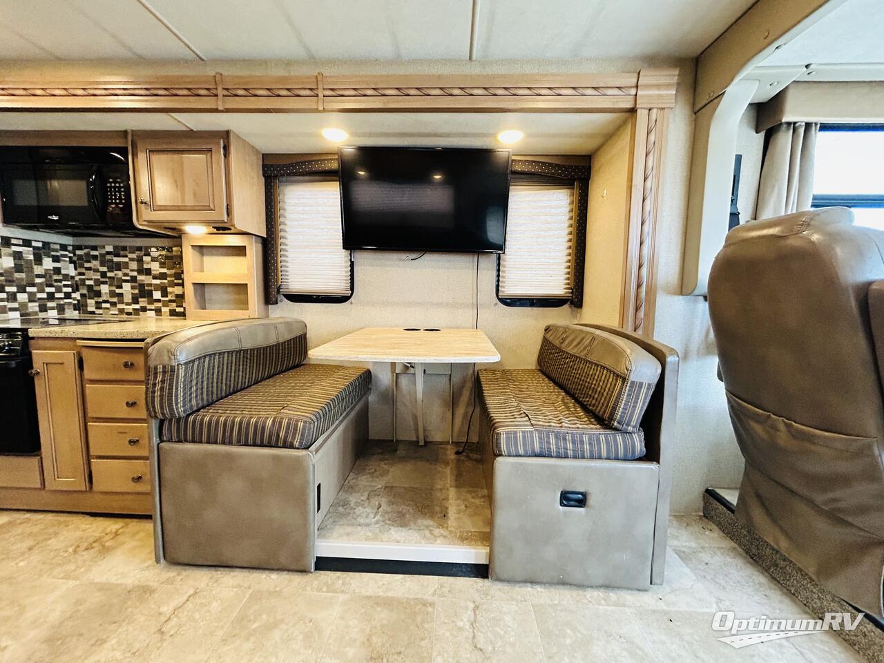 2018 Thor Windsport 34P Photo 9