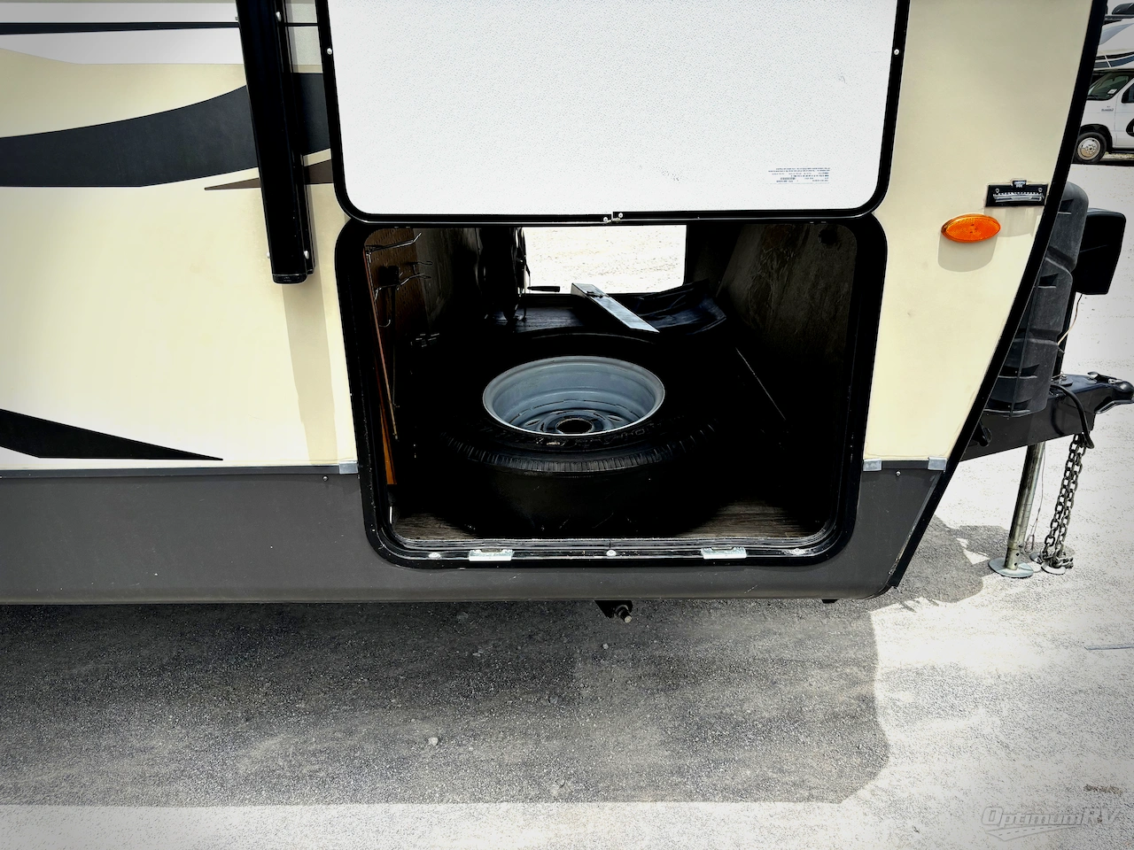 2019 Forest River Flagstaff Super Lite 26RBWS Photo 13