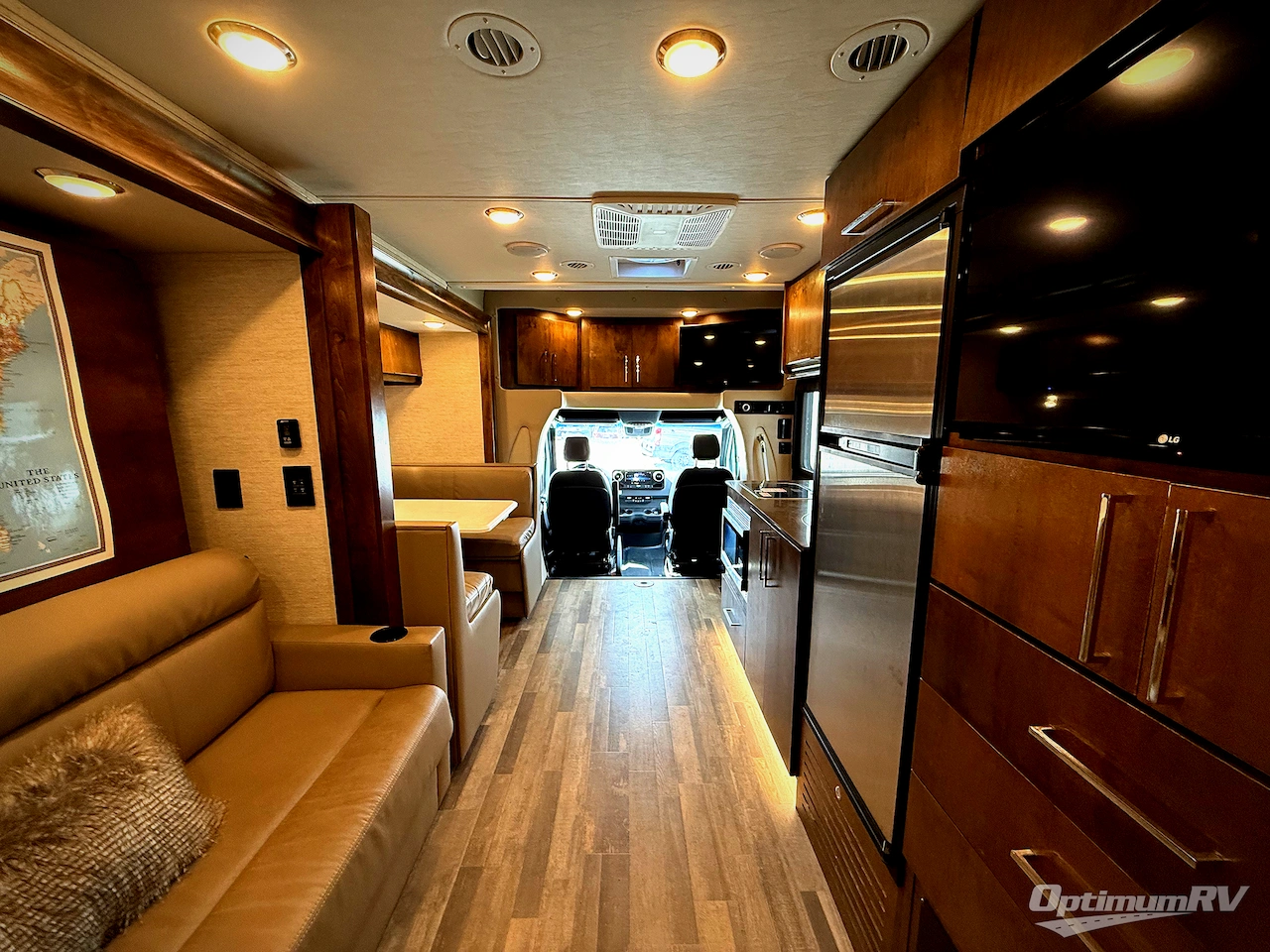 2020 Tiffin Wayfarer 25RW Photo 6