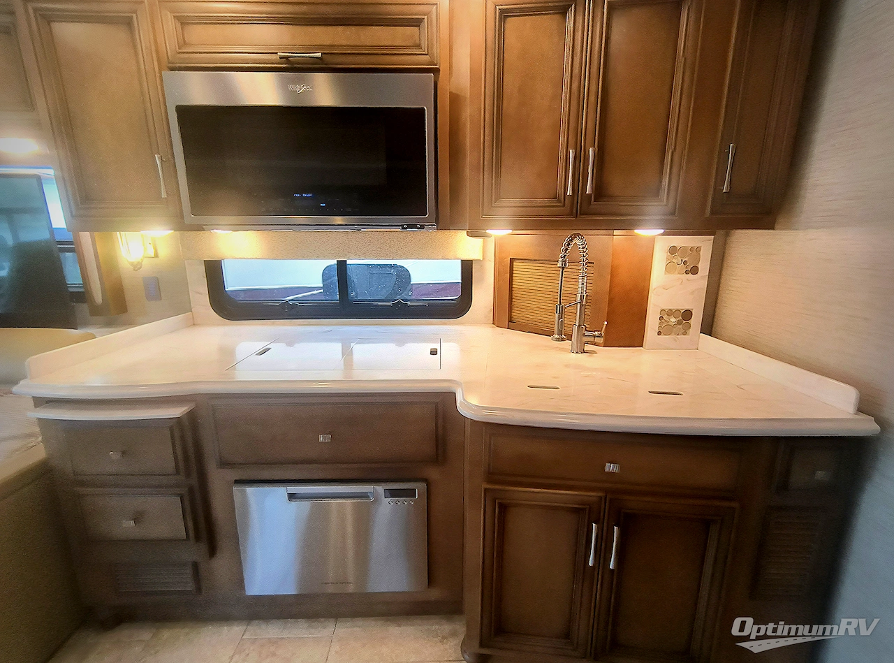2019 Newmar Ventana 4369 Photo 8