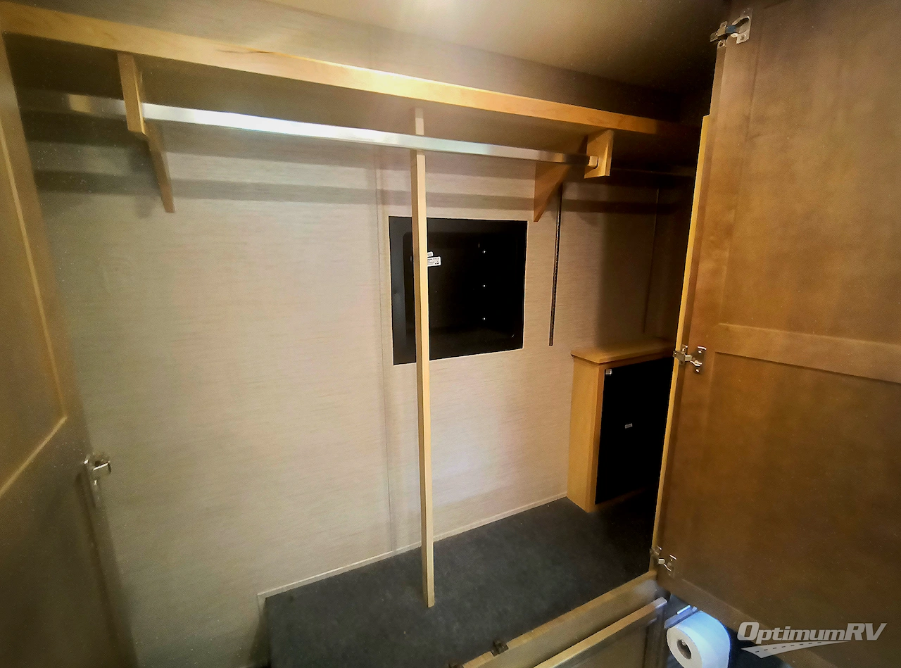 2019 Newmar Ventana 4369 Photo 20
