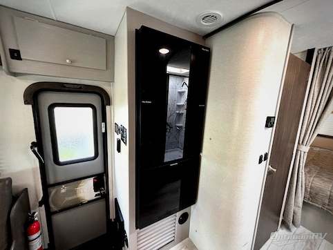 2025 Coachmen Freelander 27QB RV Photo 4