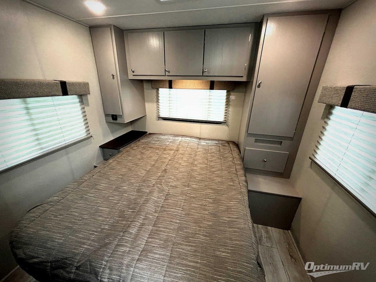 2025 Coachmen Freelander 27QB Photo 20