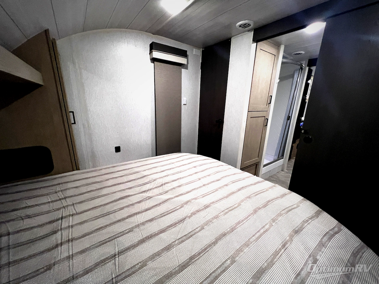 2023 Forest River Wildwood X-Lite 24RLXL Photo 25