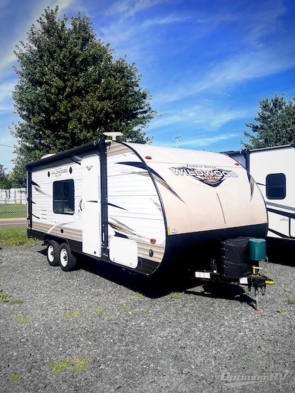 2019 Forest River Wildwood X-Lite 201BHXL RV Photo 1