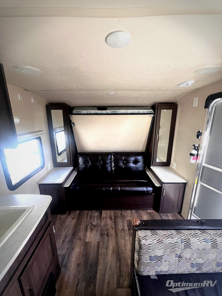 2019 Forest River Wildwood X-Lite 201BHXL Photo 12