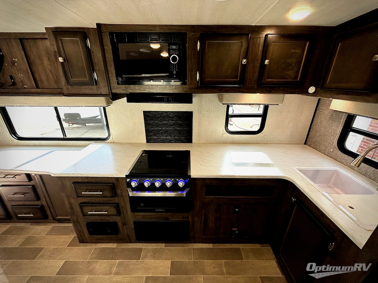 2020 Heartland Mallard 301 Photo 5