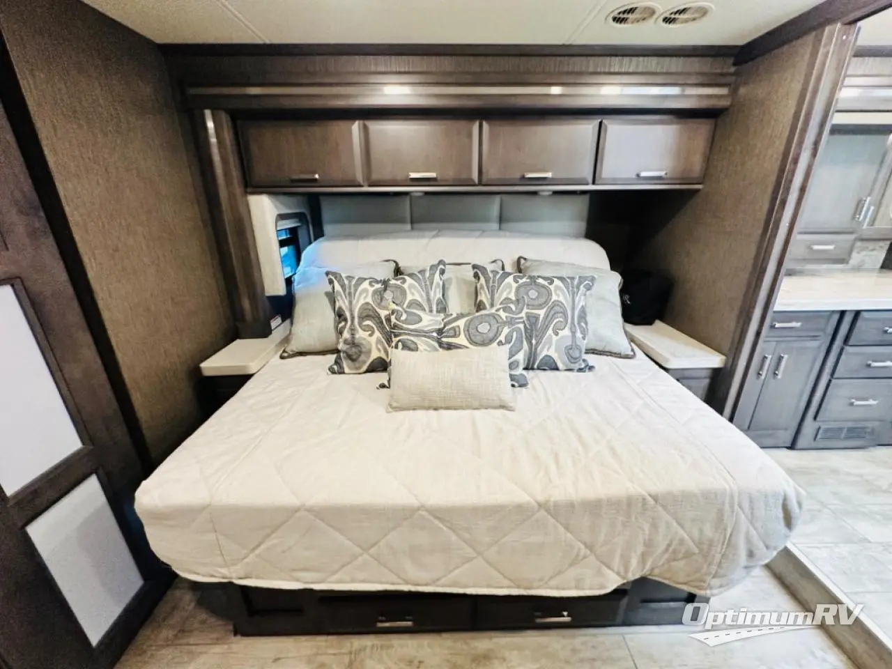 2020 Thor Tuscany 45MX Photo 23