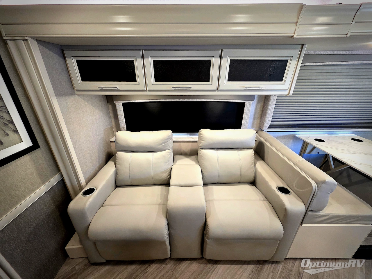 2023 Holiday Rambler Invicta 34MB Photo 10