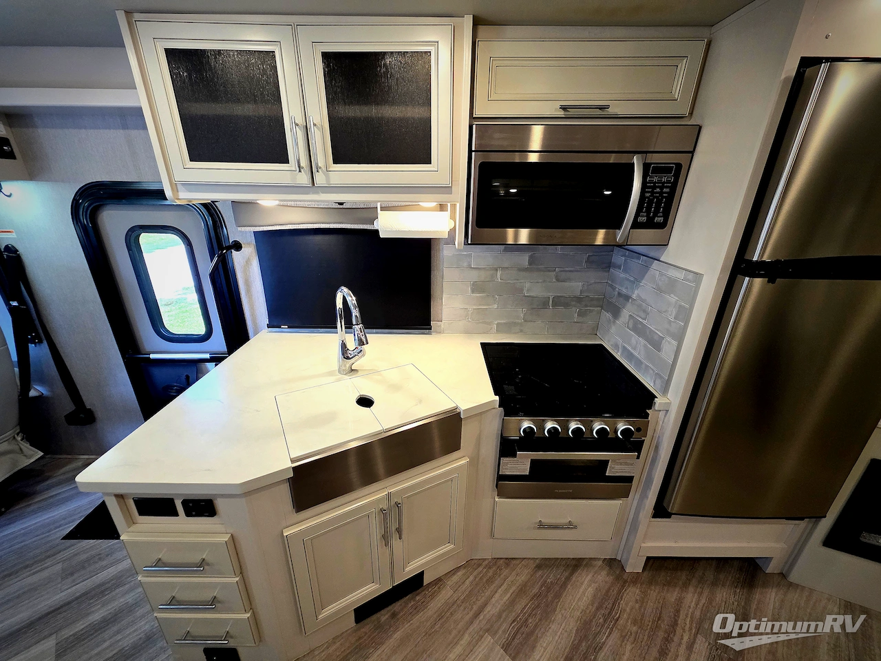 2023 Holiday Rambler Invicta 34MB Photo 13