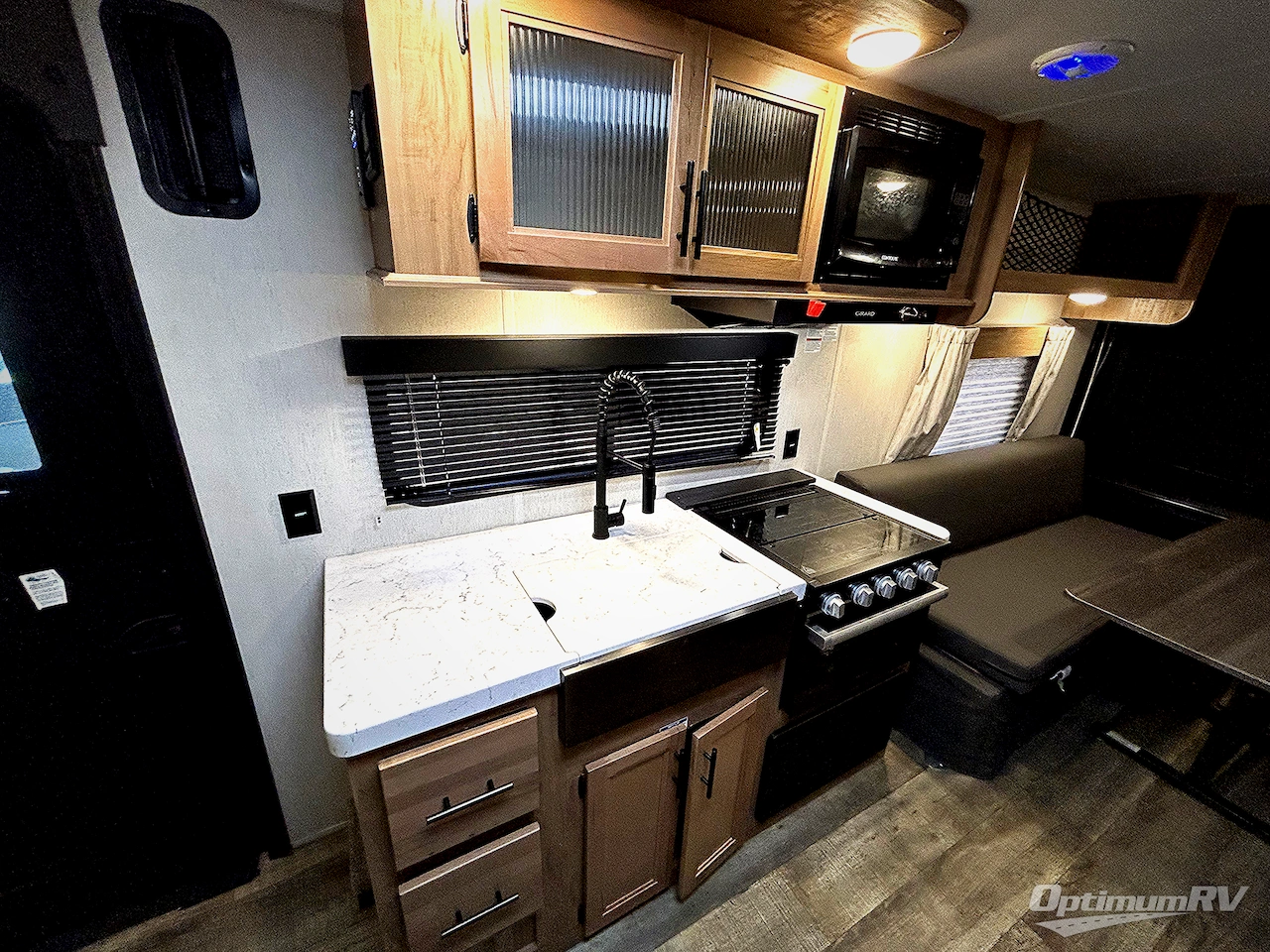 2023 Forest River Cherokee Grey Wolf 22RR Photo 10