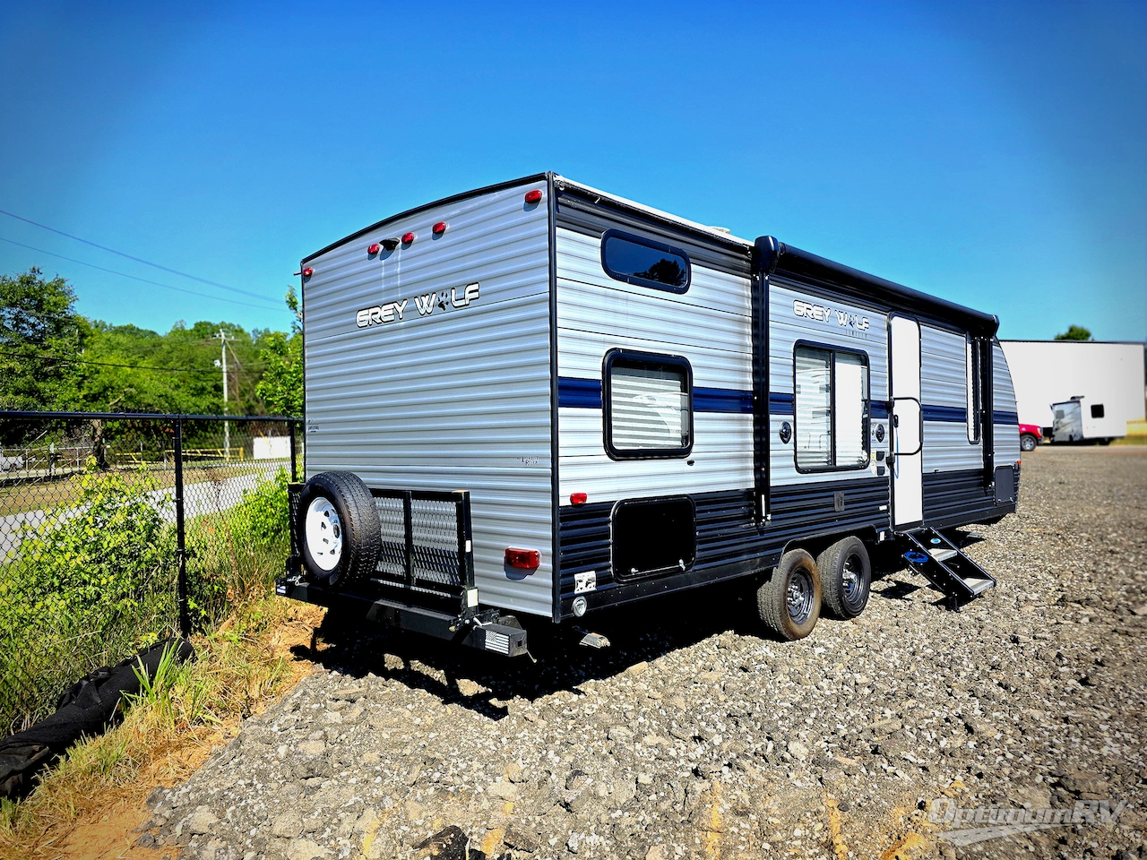 2020 Forest River Cherokee Grey Wolf 26DJSE Photo 2