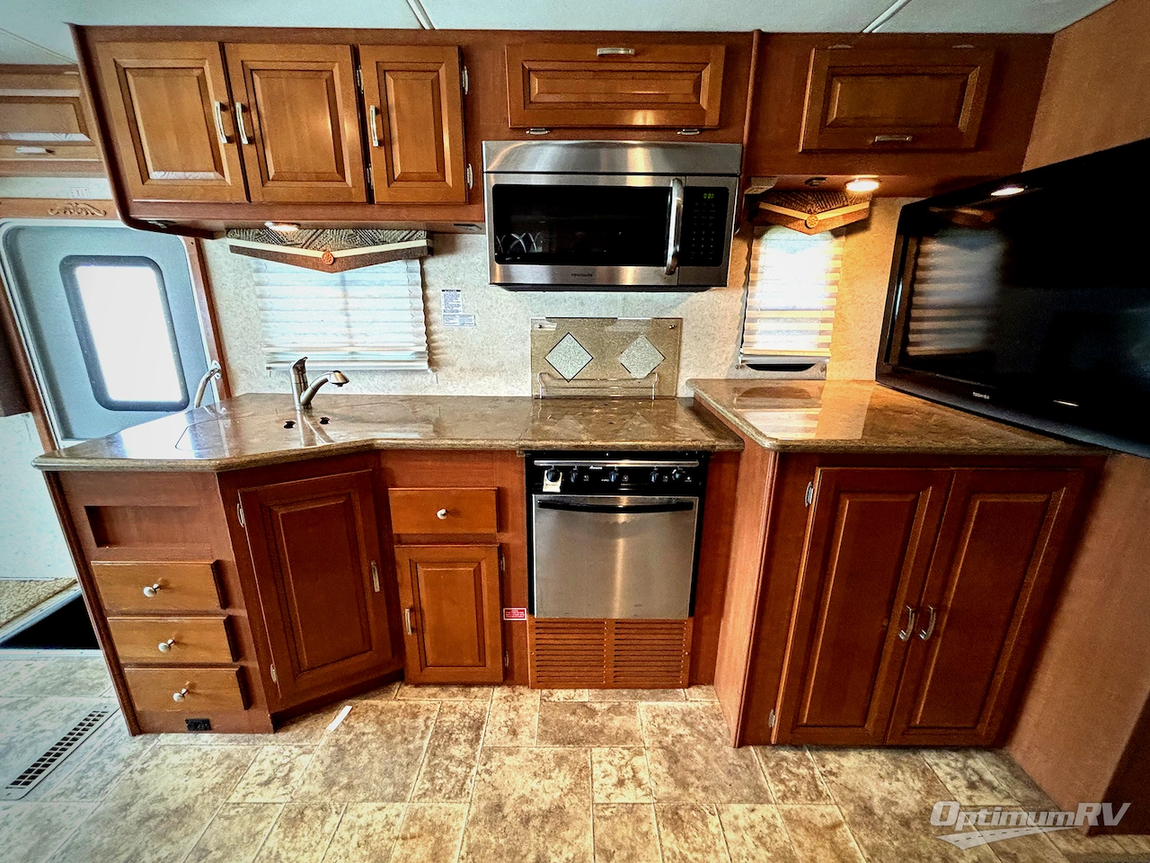 2012 Forest River Georgetown XL 360DS Photo 6