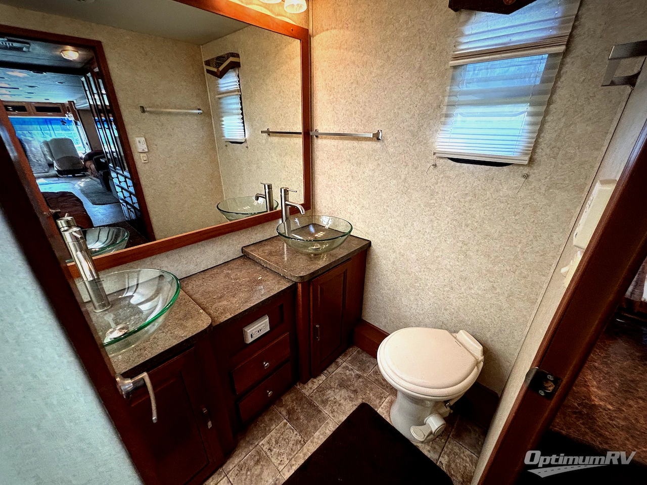 2012 Forest River Georgetown XL 360DS Photo 21