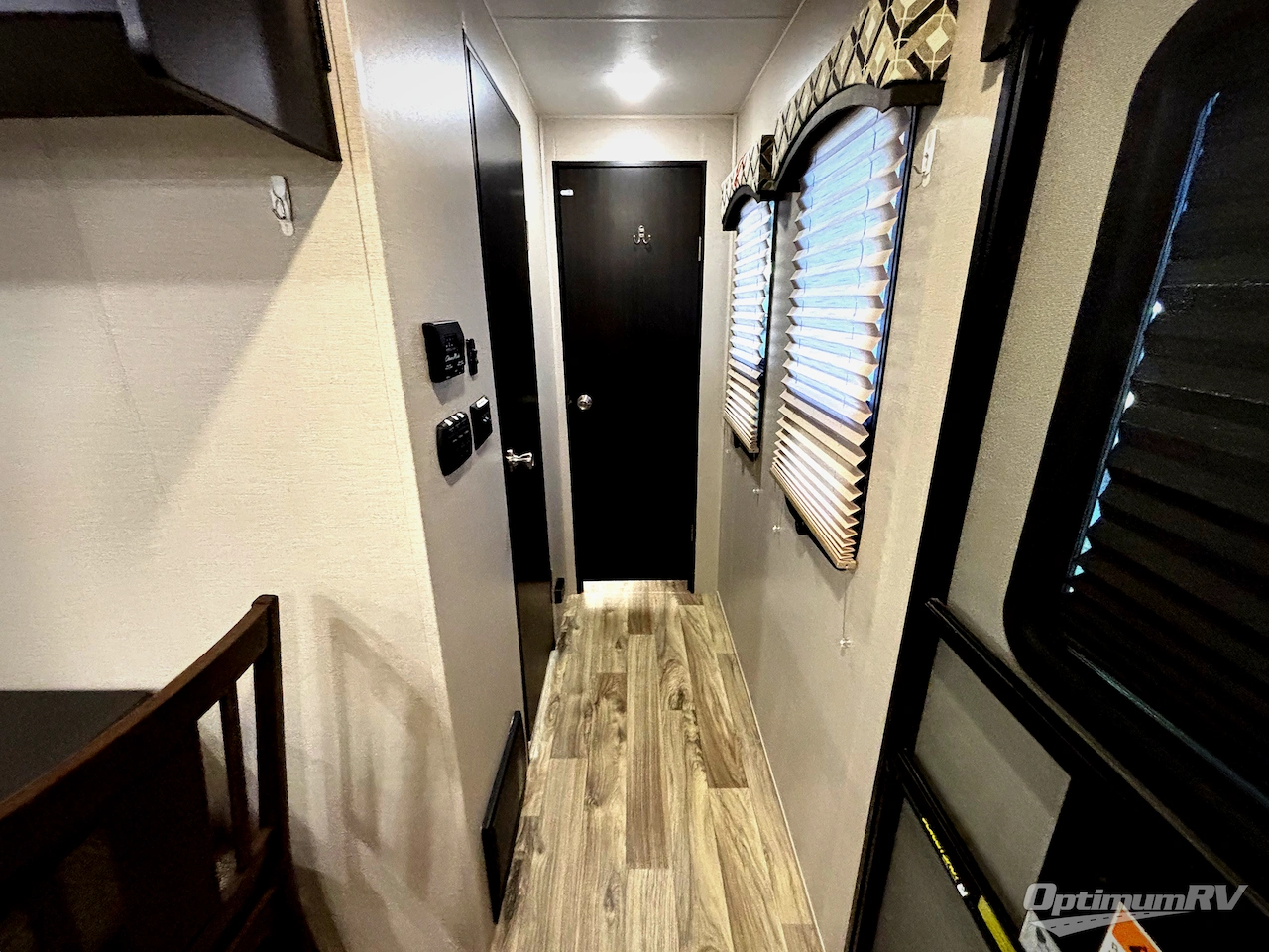 2020 Venture SportTrek Touring Edition 293VRK Photo 7