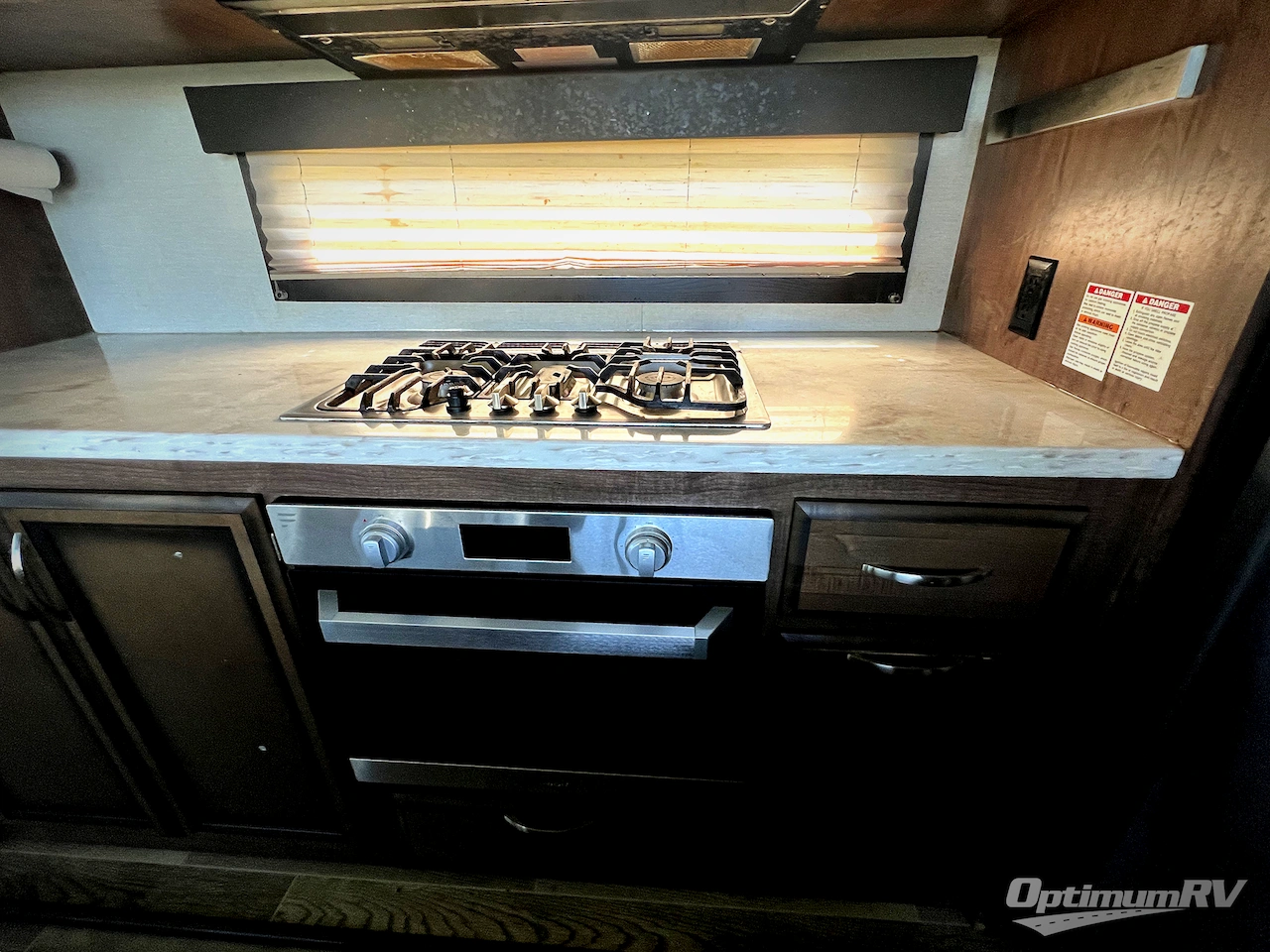 2020 KZ Durango Gold G356RLT Photo 15