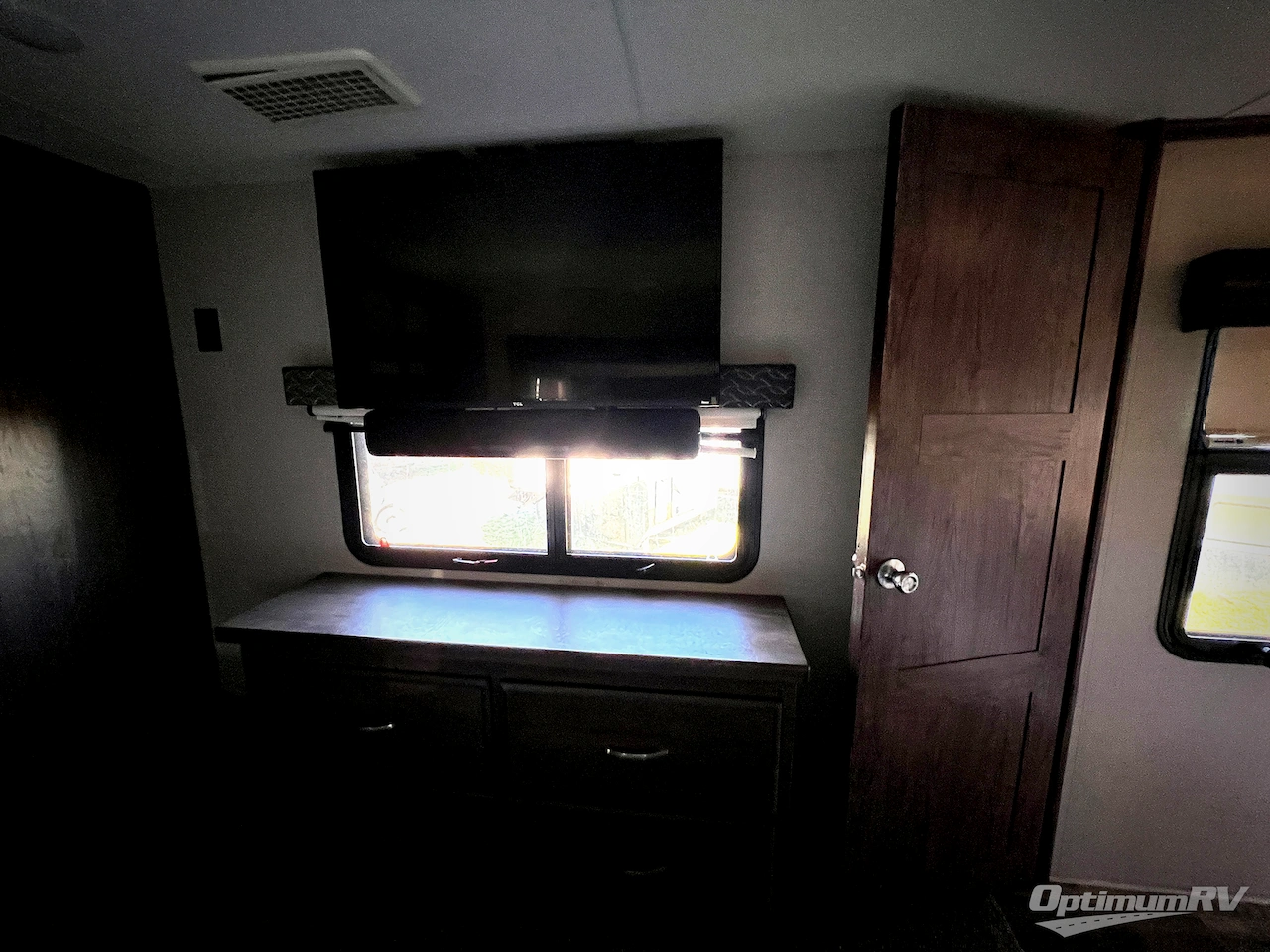 2020 KZ Durango Gold G356RLT Photo 18