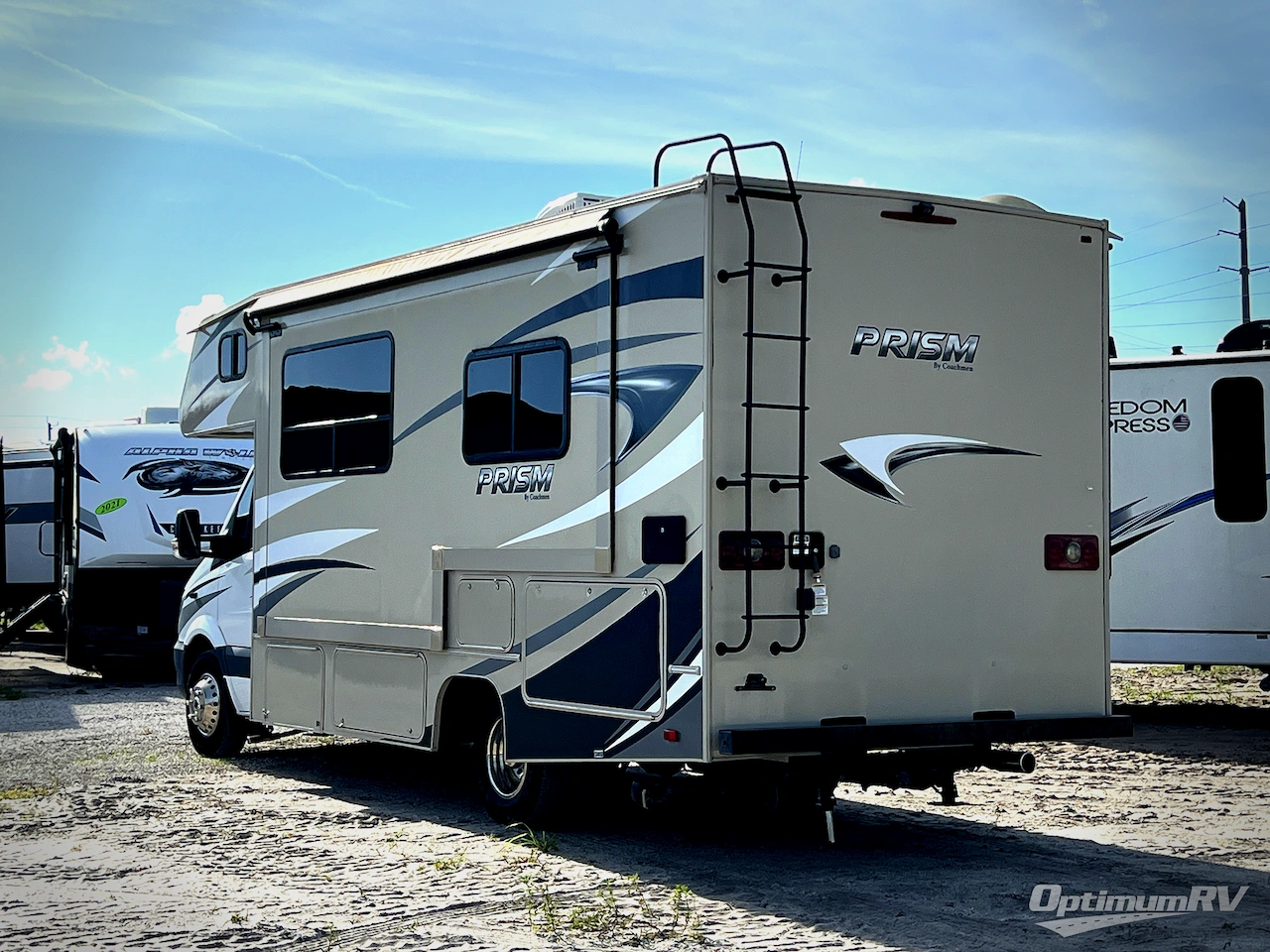 2018 Coachmen Prism 2200 FS Photo 3