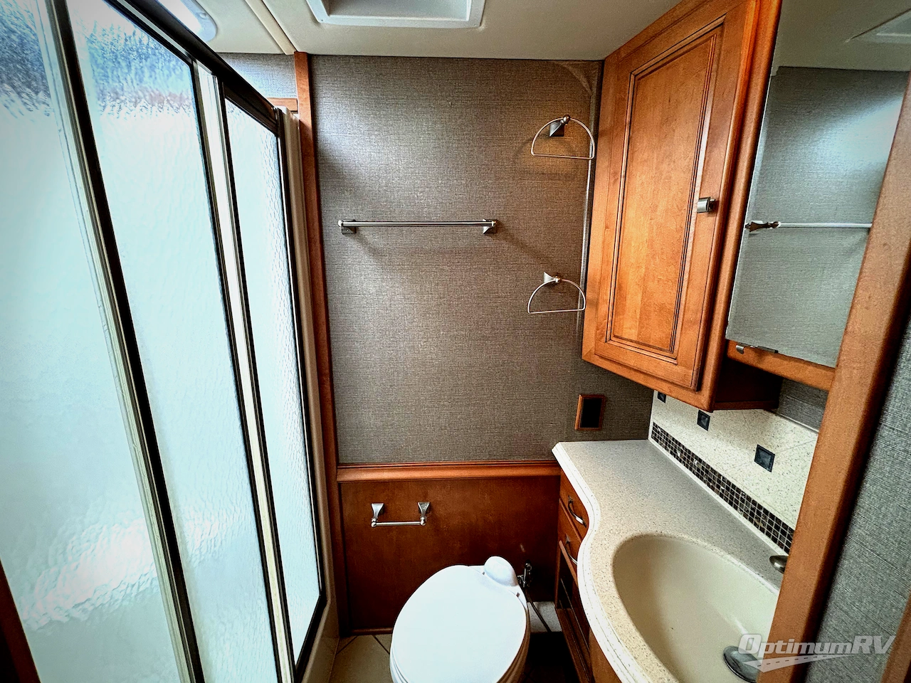 2013 Itasca Meridian 36M Photo 16