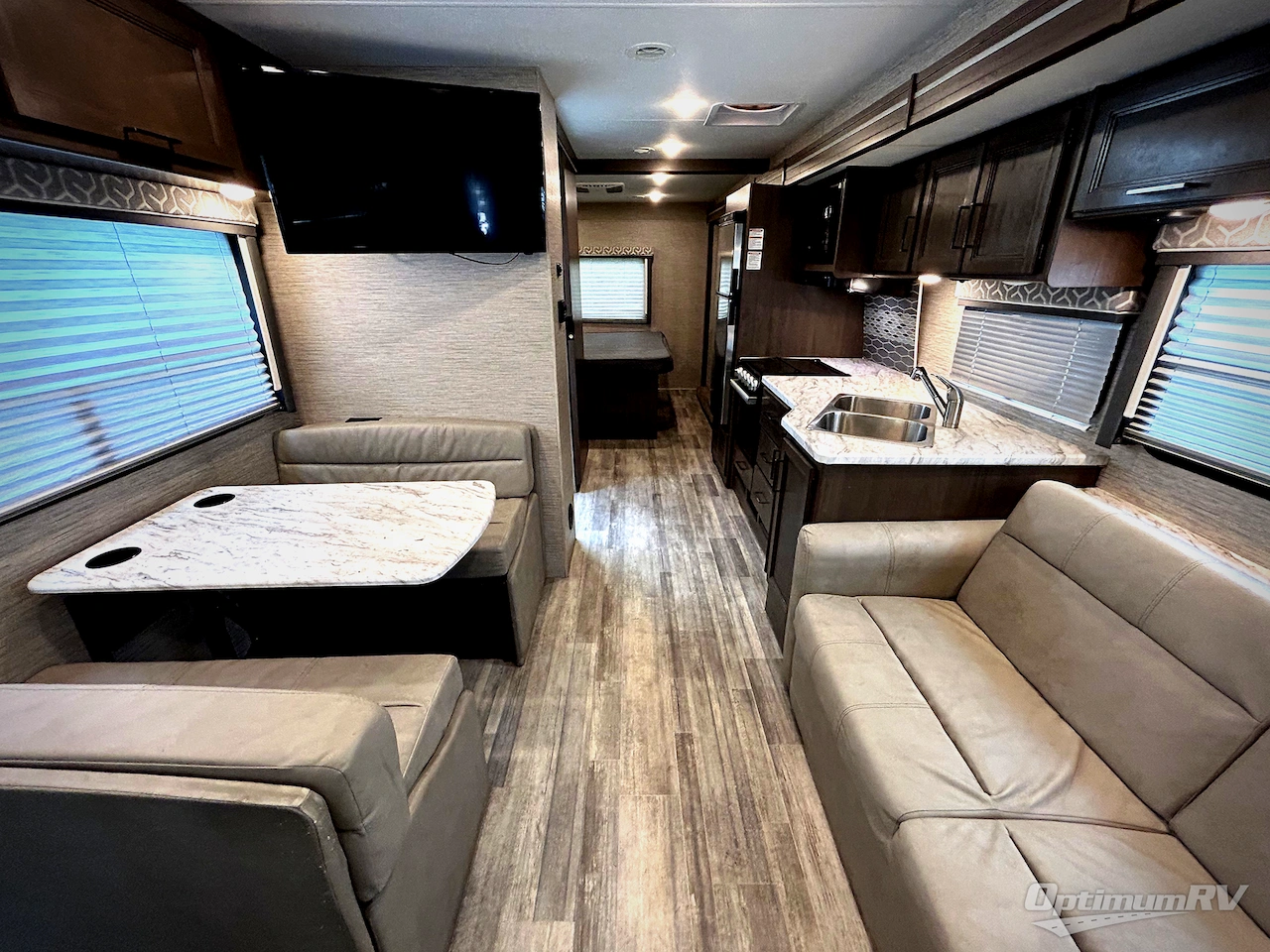 2022 Thor Freedom Traveler A29 Photo 4