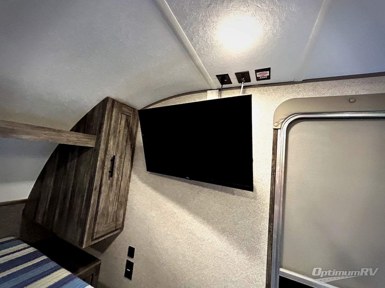 2021 Forest River Salem FSX 177BH Photo 8
