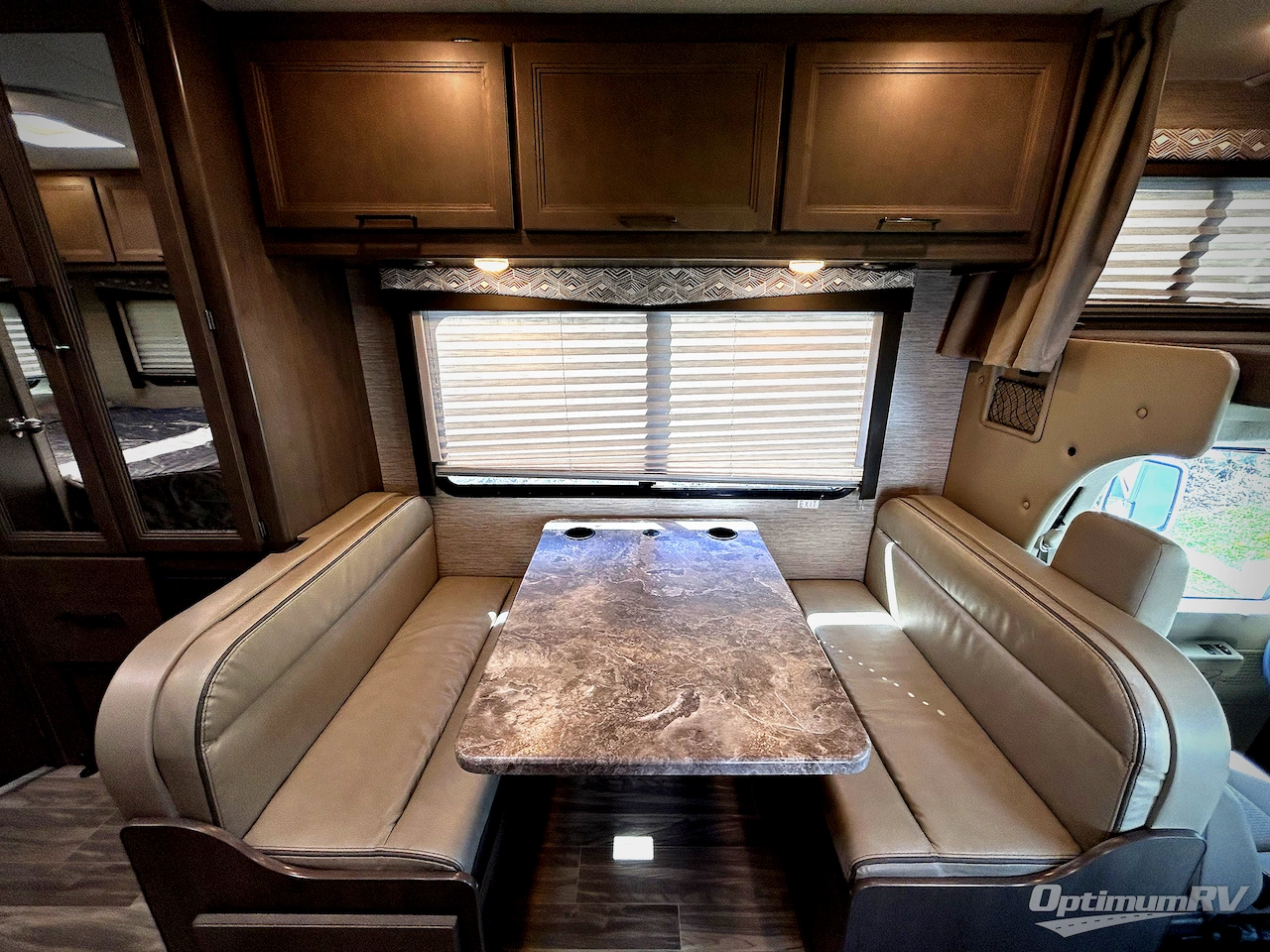 2023 Thor Four Winds 22E Photo 13