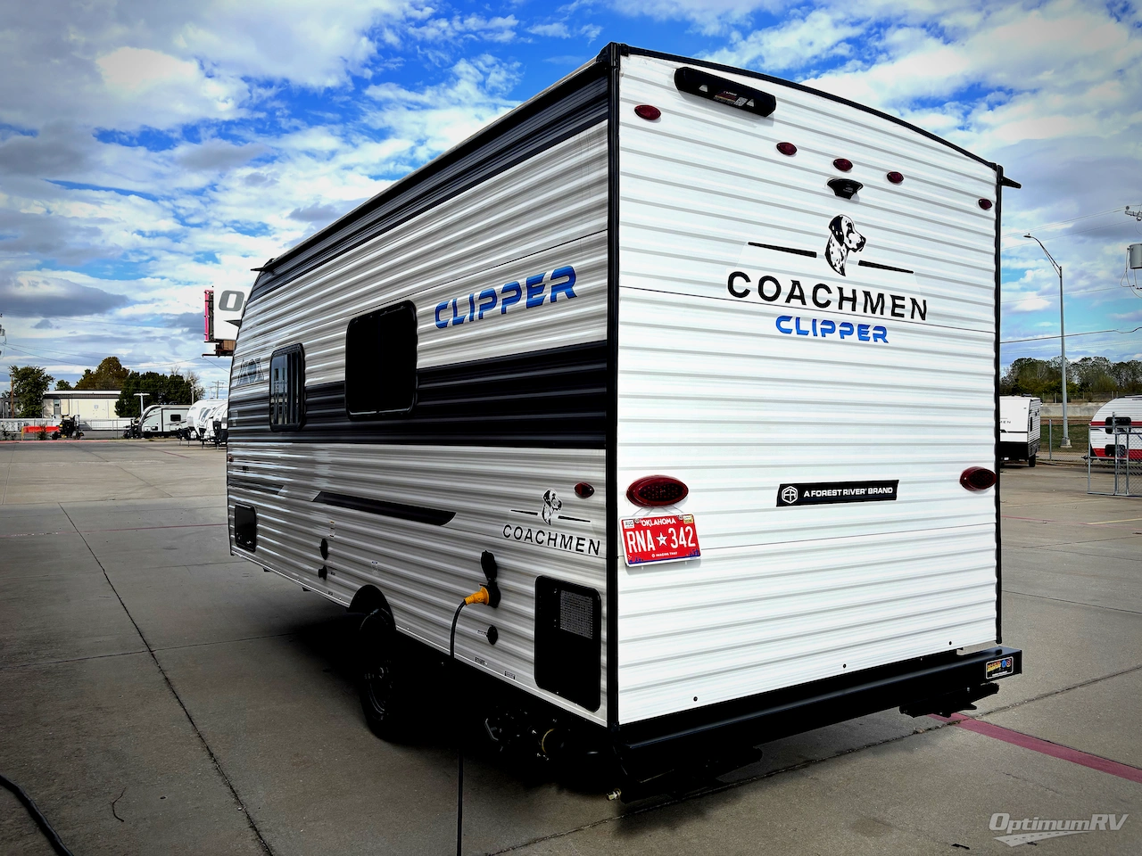 2025 Coachmen Clipper Cadet 17CFQ Photo 3