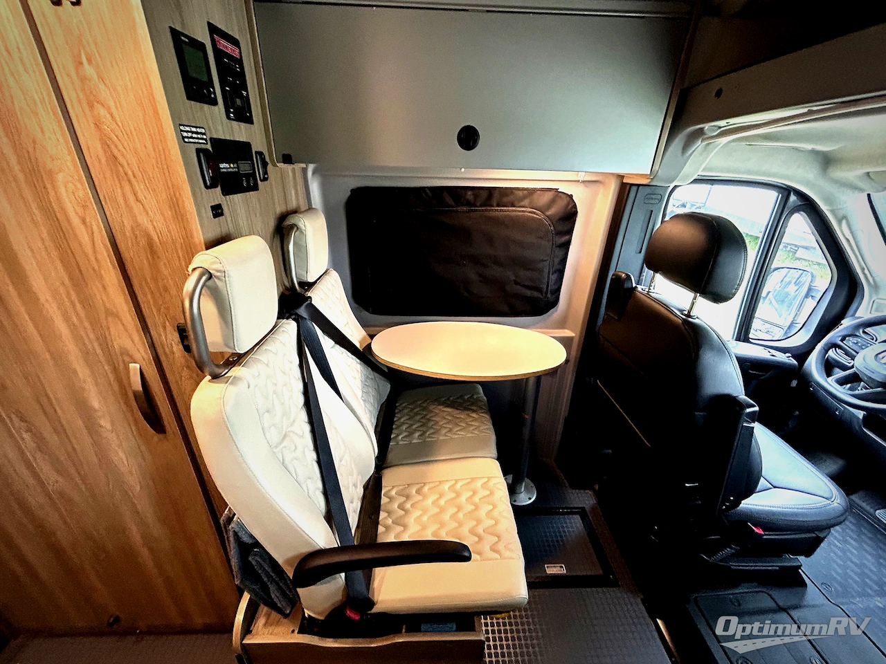 2023 Winnebago Solis 59PX Photo 11