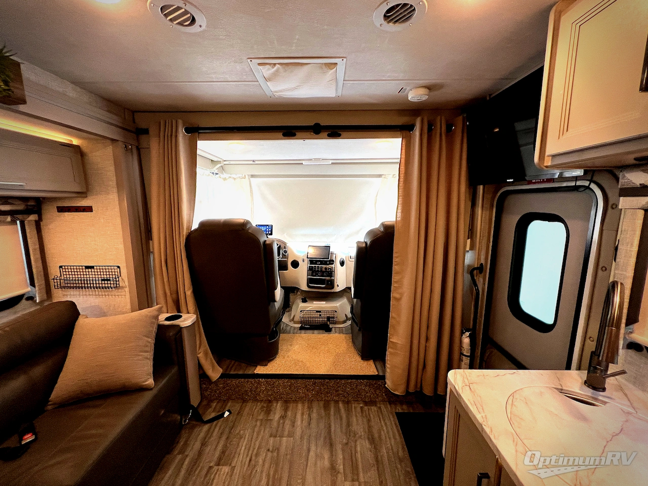 2024 Thor Axis 24.1 Photo 5