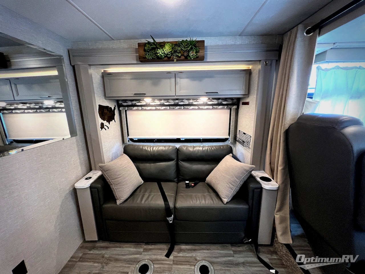 2024 Thor Axis 24.1 Photo 10