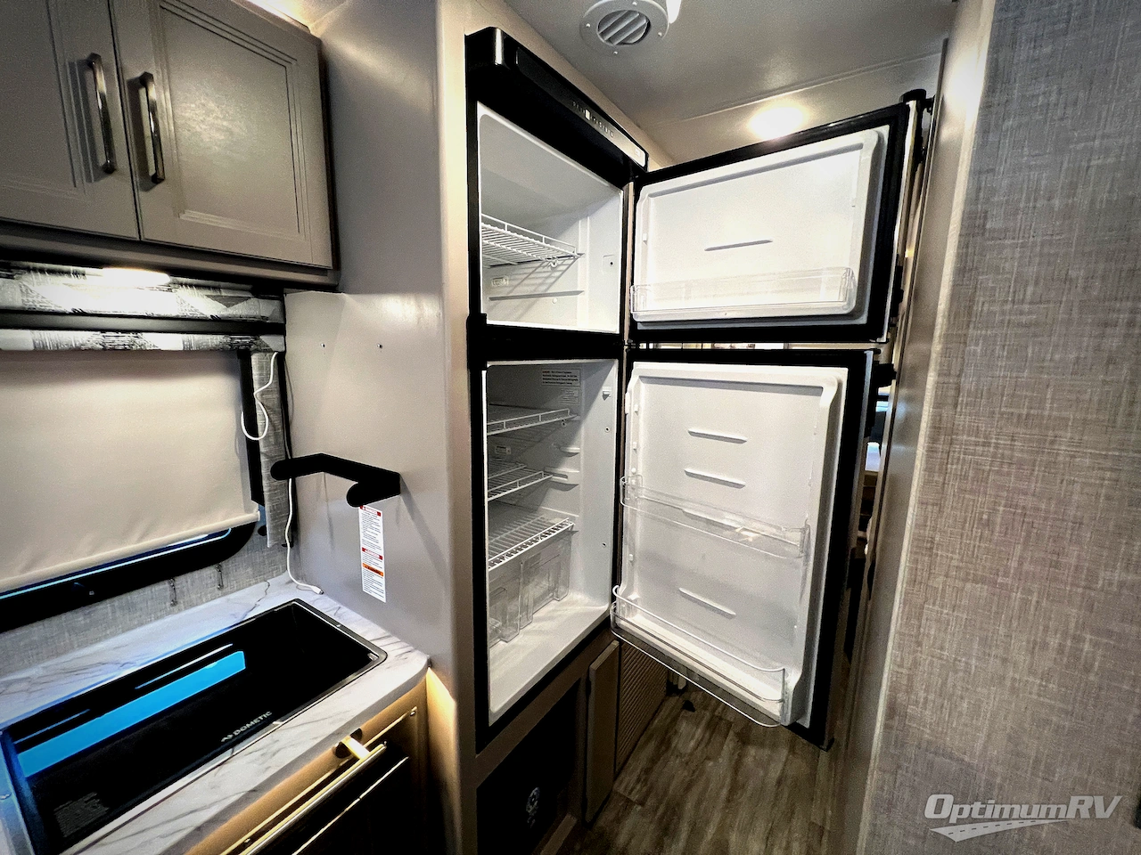 2024 Thor Axis 24.1 Photo 17