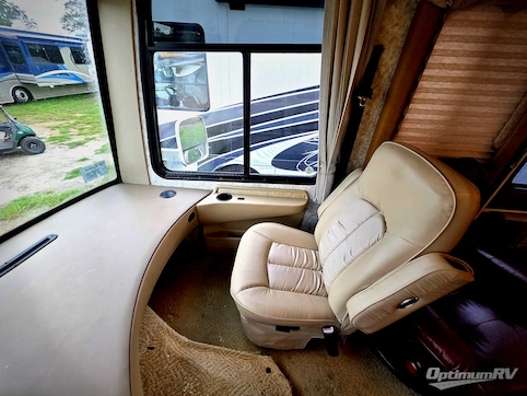 2006 Newmar Scottsdale 3101 RV Photo 3